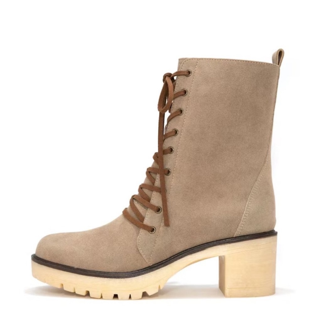 Vici Lace Up Heeled Boots Size 9 Womens Danny Tan Beige Neutral Casual